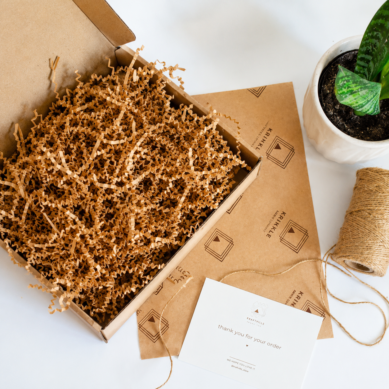 EcoComb Brown & White Crinkle Shredded Paper | Eco-Friendly Gift Box & Hamper Filler | Protective Packaging Material
